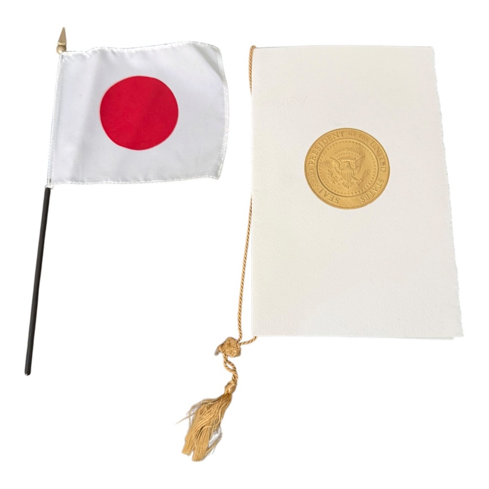 White House 1994 Japan State Visit Program & Flag Emperor Akihito Bill Clinton